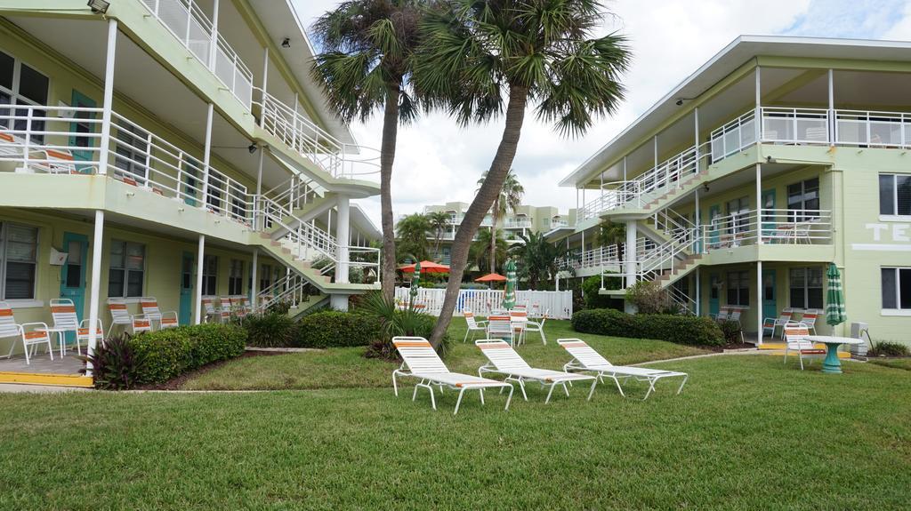 Hotel Tropic Terrace Of Treasure Island St. Pete Beach Exterior foto