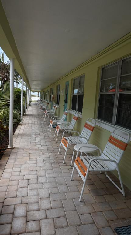 Hotel Tropic Terrace Of Treasure Island St. Pete Beach Exterior foto